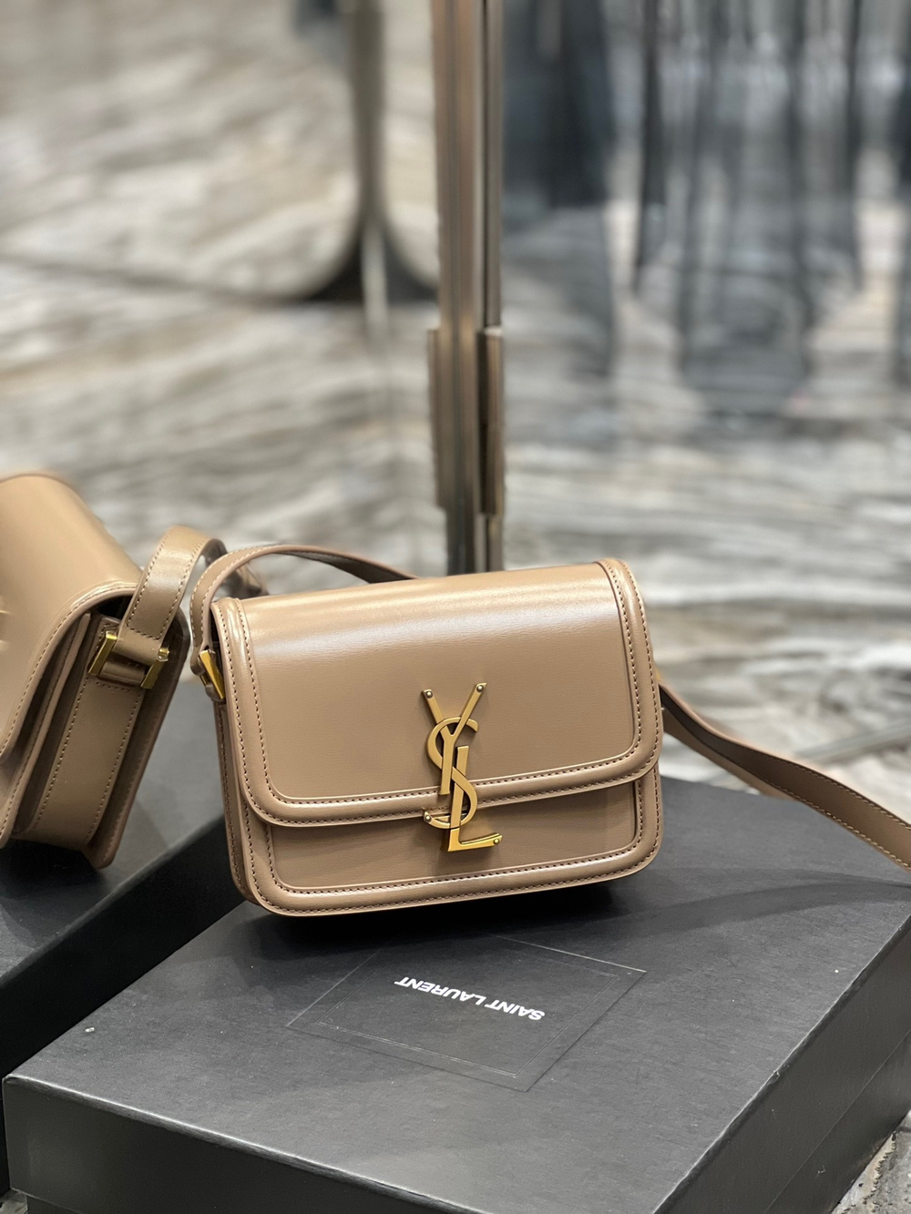Saint Laurent Solferino 19 cm
