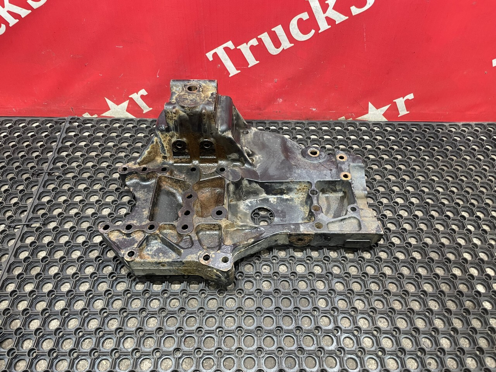 Кронштейн рессоры передней правый