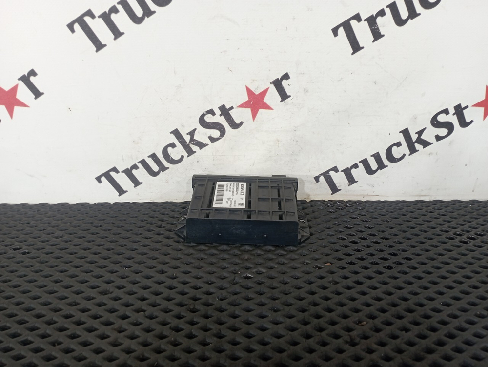 Блок управления двери правый 2020г.