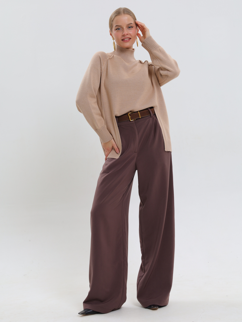 Вязаный свитер с асимметрией