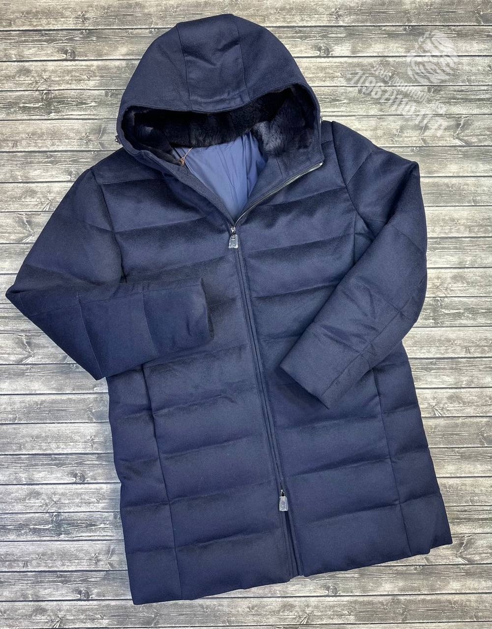 Пуховик Loro Piana