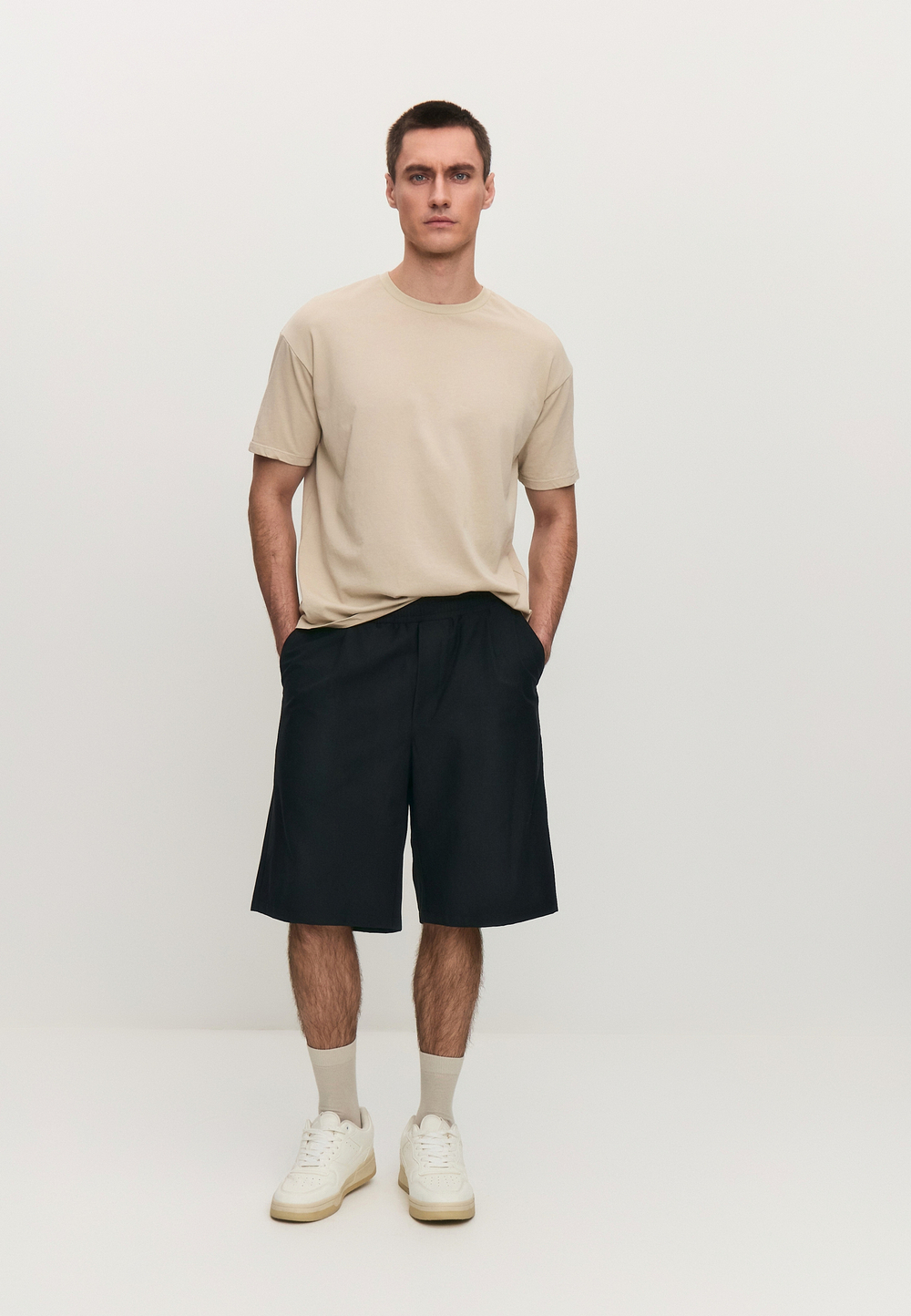 Шорты на резинке | black