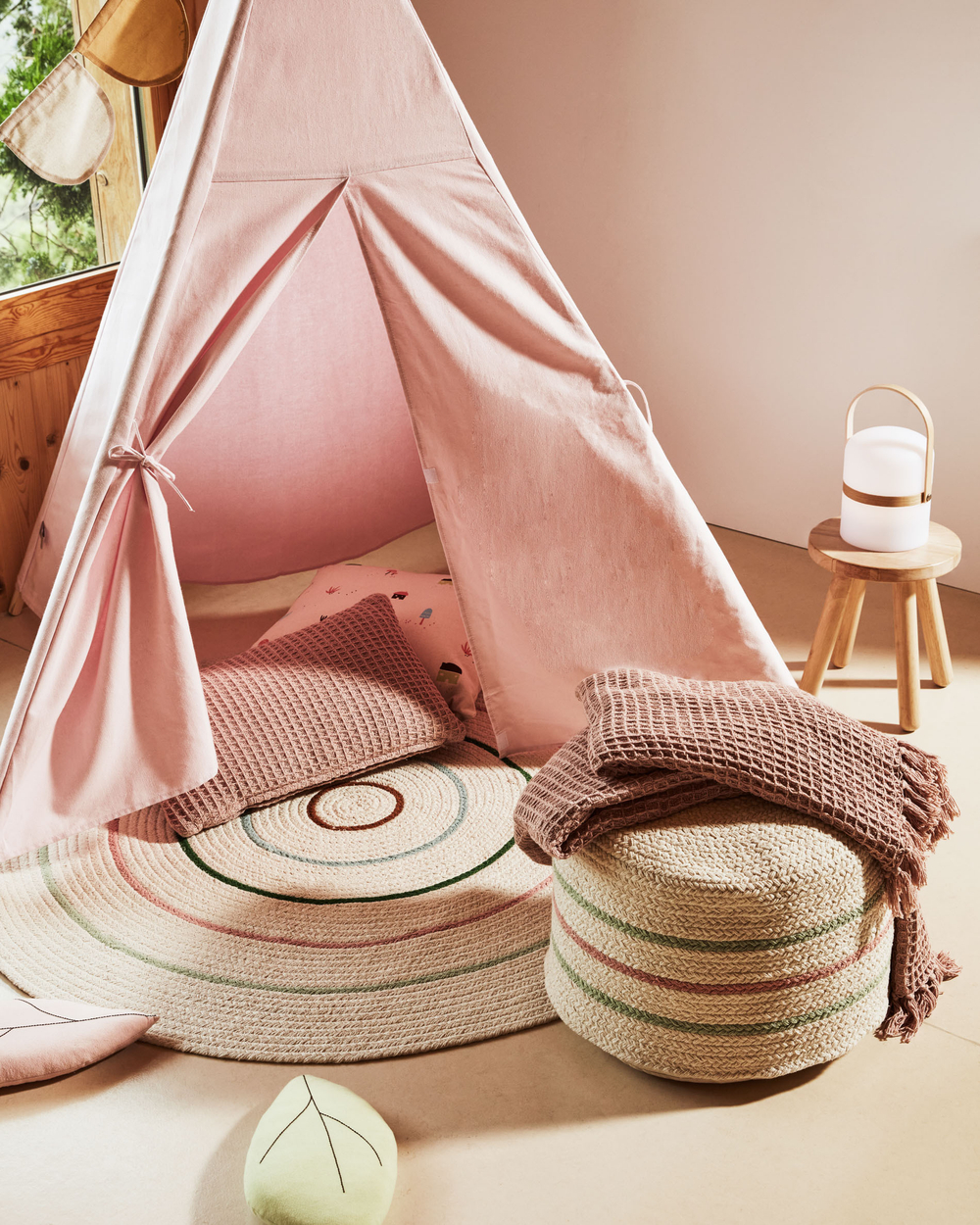 Круглый хлопковый пуф Daiana, разноцветный бежевый Ø 40 см