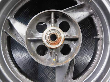 Колесо заднее Kawasaki ZZR 400 98 052946