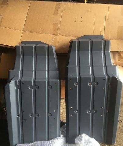 Крыло переднего колеса МАН ТГА ТГС правое (самосвал) 81612100676