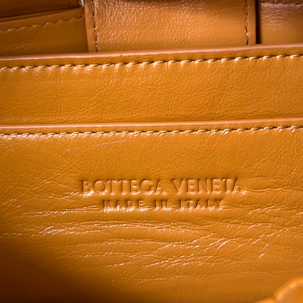 Bottega Veneta Small Brick Cassette 24 cm