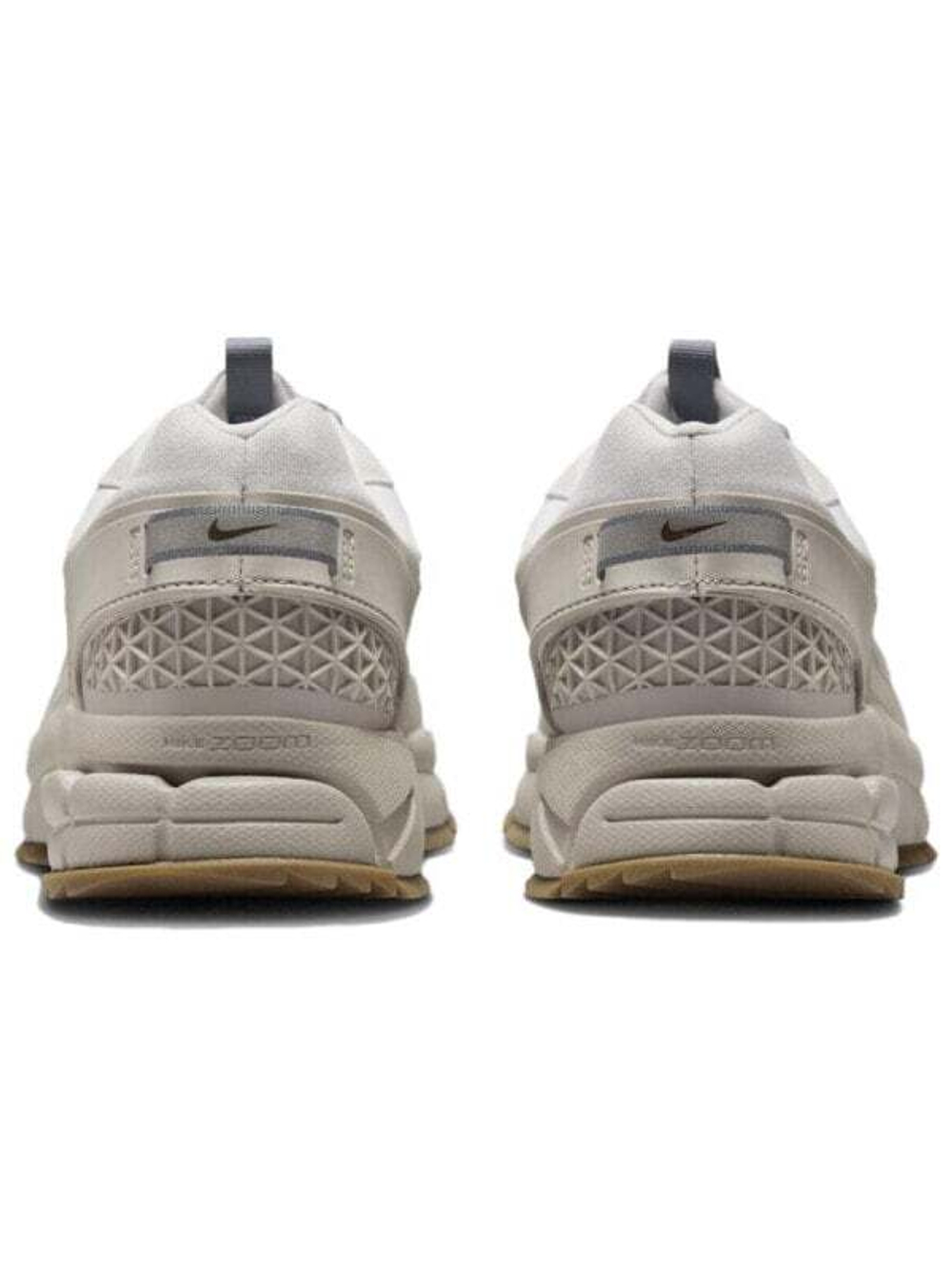 Кроссовки Nike ZOOM VOMERO ROAM Ecru