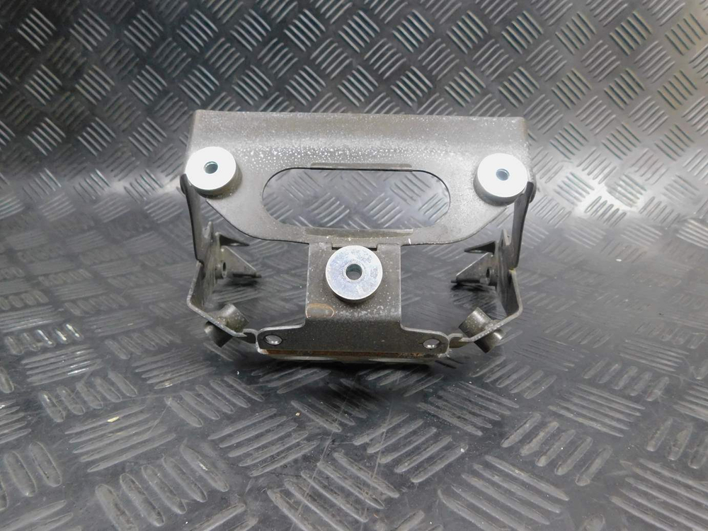 Крепление Yamaha TDM850 RN03J 2001