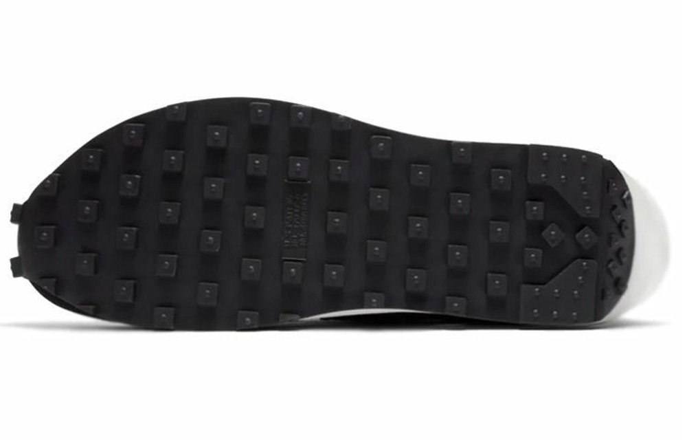 Кроссовки Sacai X Nike Waffle