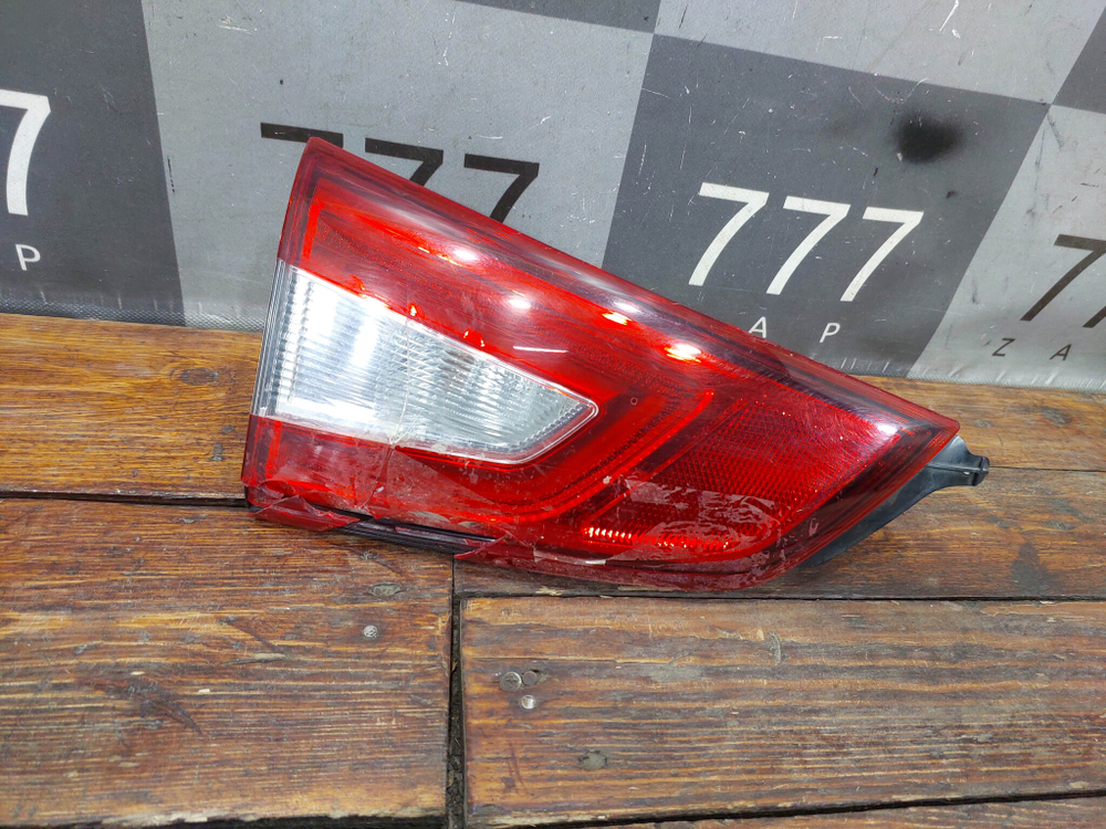 Фонарь задний левый с дефектом Nissan Qashqai 2 (J11) 13-17 Б/У Оригинал 265554EA5E