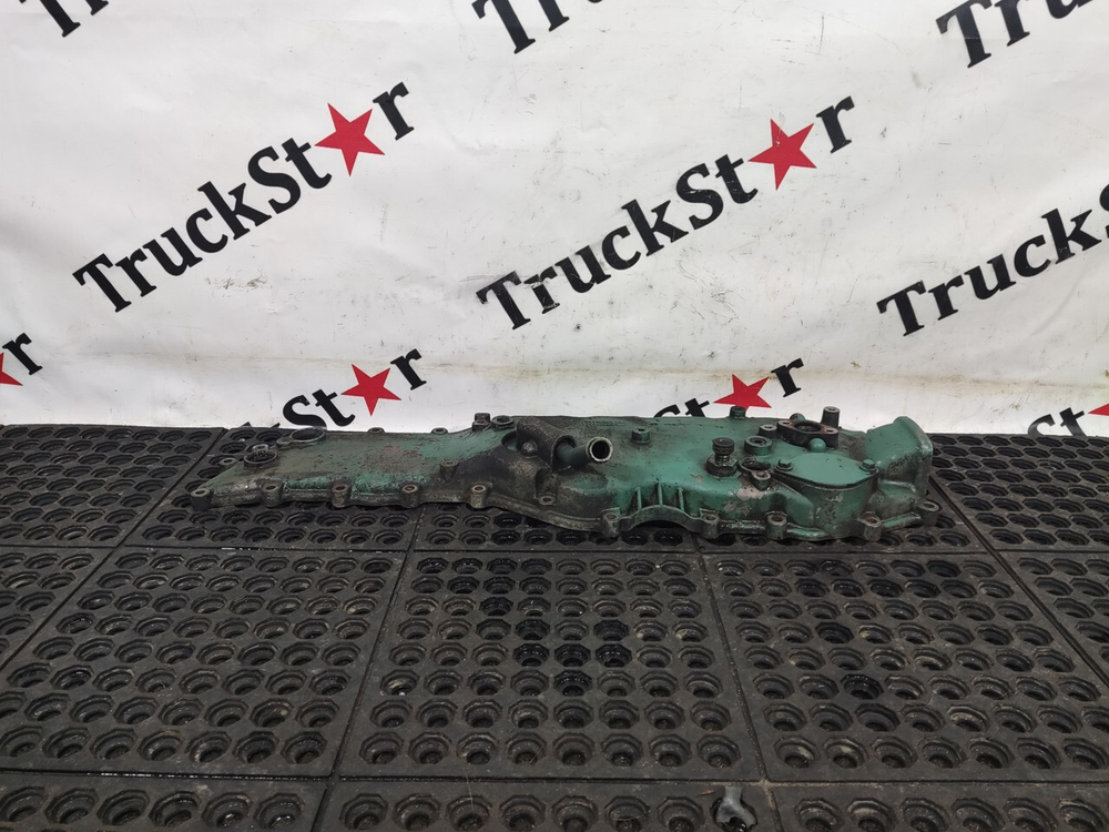 Крышка масляного радиатора