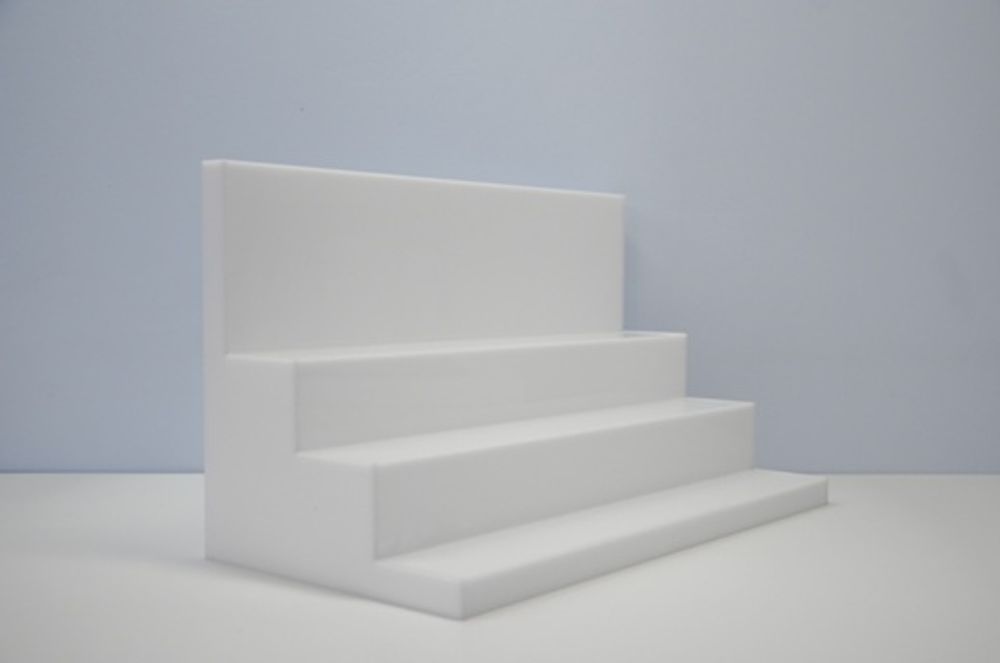 Горка для выставки товара