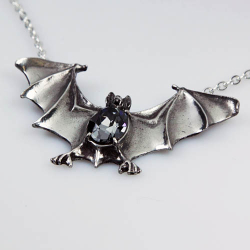 Подвеска Drakvlya Gem Necklace ( Жемчужина Дракулы )
