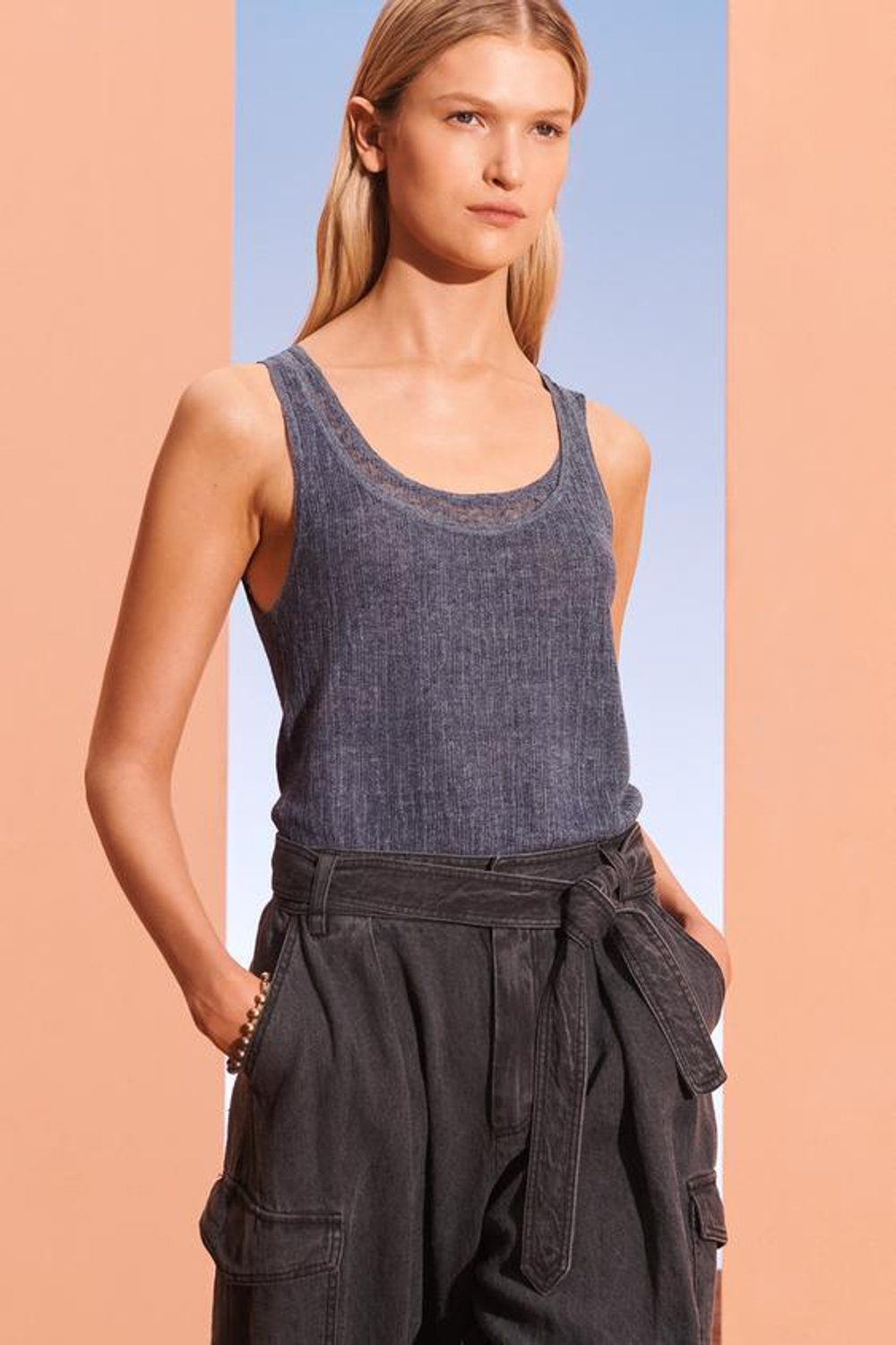 ZARA БРЮКИ С ДОБАВЛЕНИЕМ ЛЬНА, ВЫЦВЕТШИЙ СИНИЙ