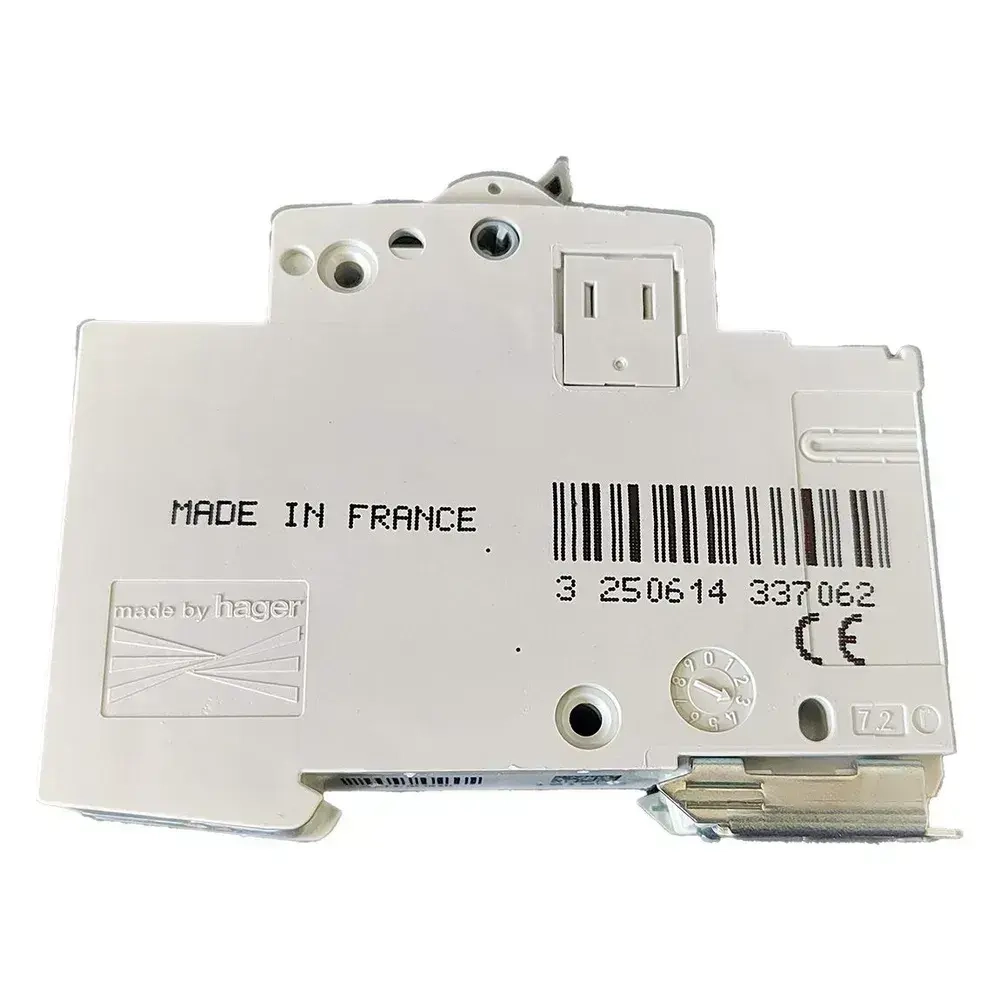 Автоматический выключатель, 10А, 1P, C, 6 kA, Hager, MC110A