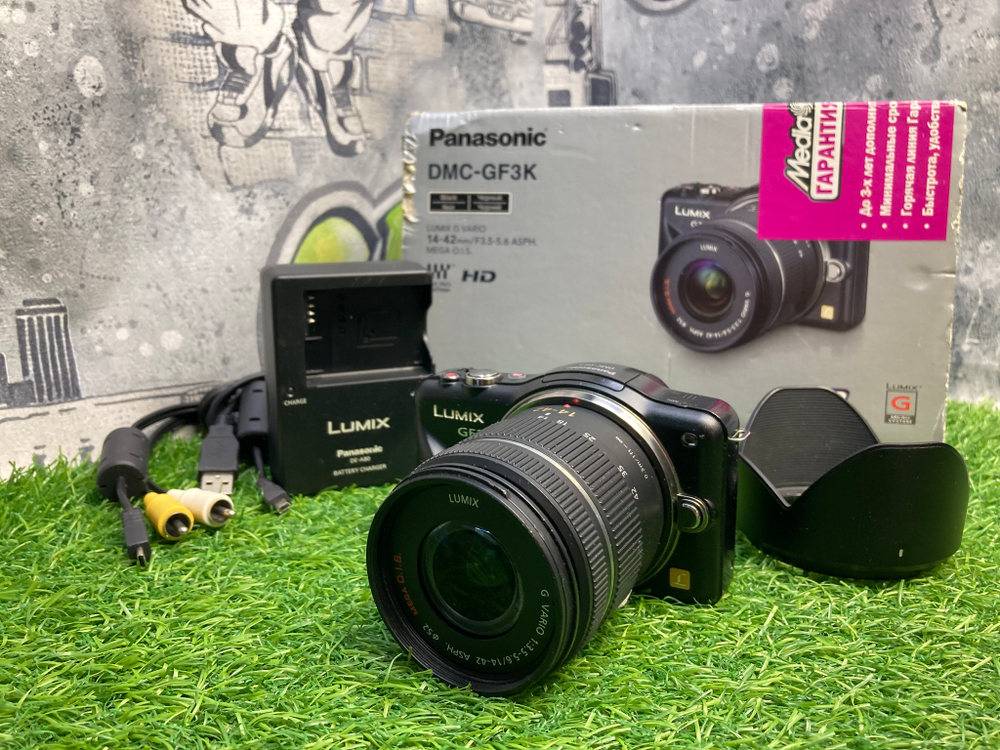 Panasonic Lumix DMC-GF3 Kit 14-42mm G Vario