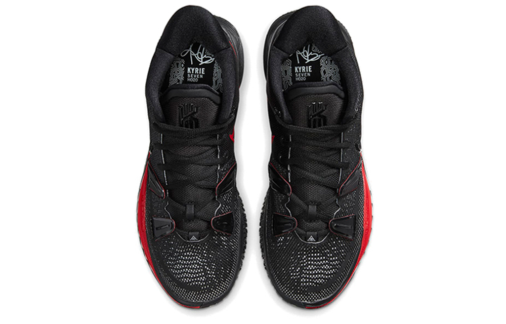 Кроссовки Nike Kyrie 7