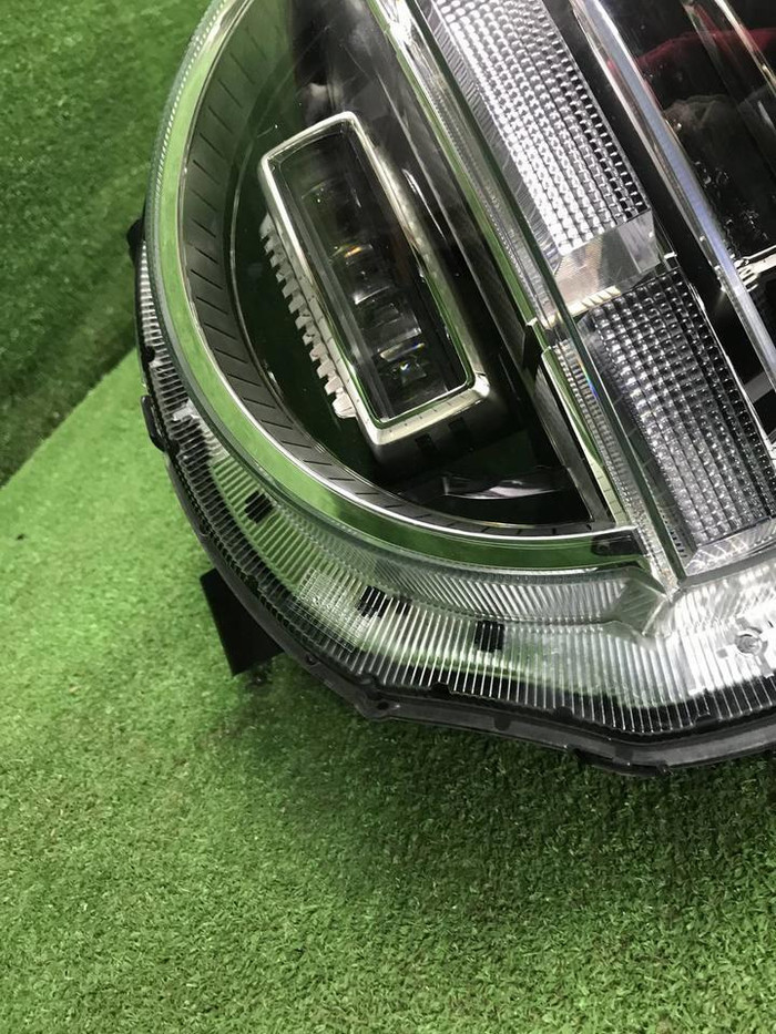 Фара левая Tank 300 (2021-н.в.) LED (В сборе)
