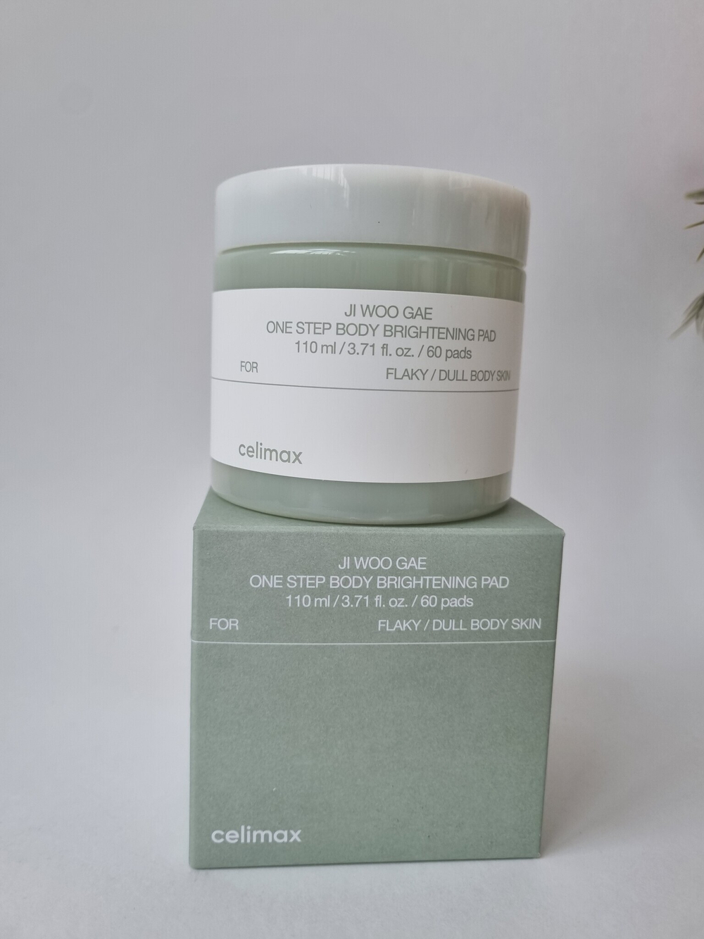 Осветляющие пэды для тела Celimax Ji Woo Gae One Step Body Brightening Pad
