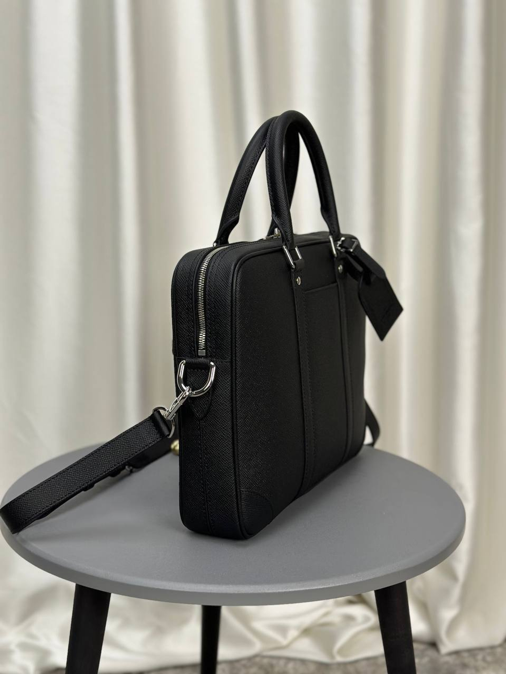 Портфель Louis Vuitton