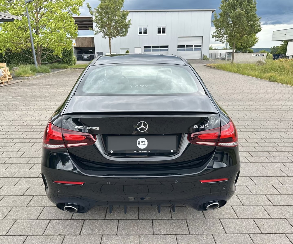 Mercedes-Benz A 35 AMG
