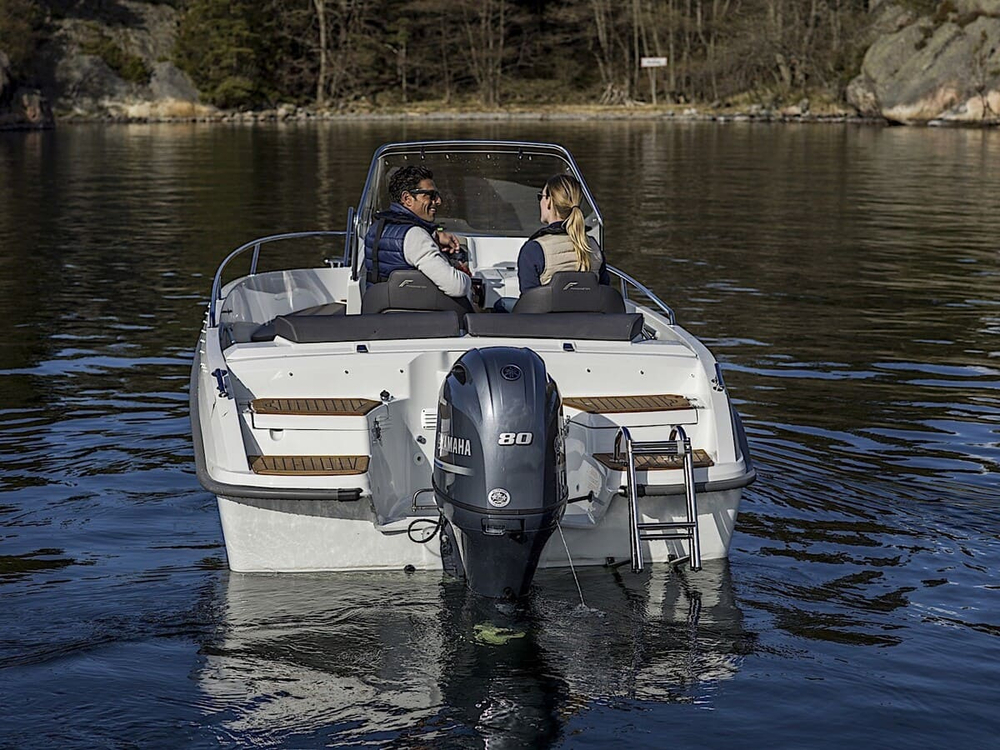 4х-тактный лодочный мотор YAMAHA F80LB