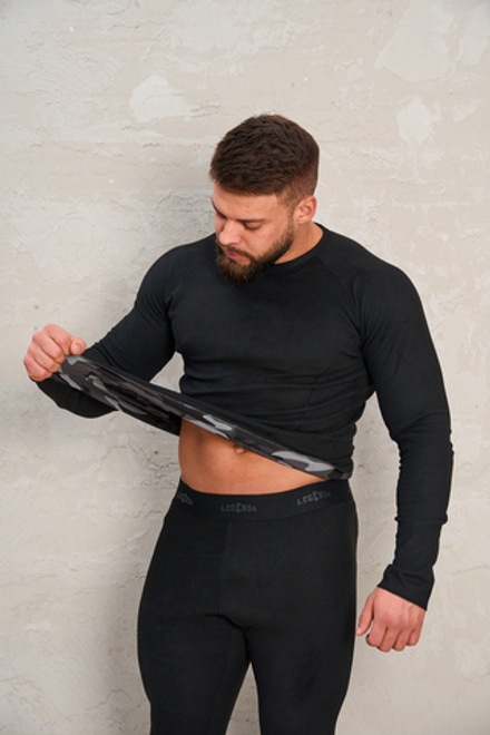 Комплект термобелья мужского двухсторонего ТМ LEGENDA черное/серый камуфляж