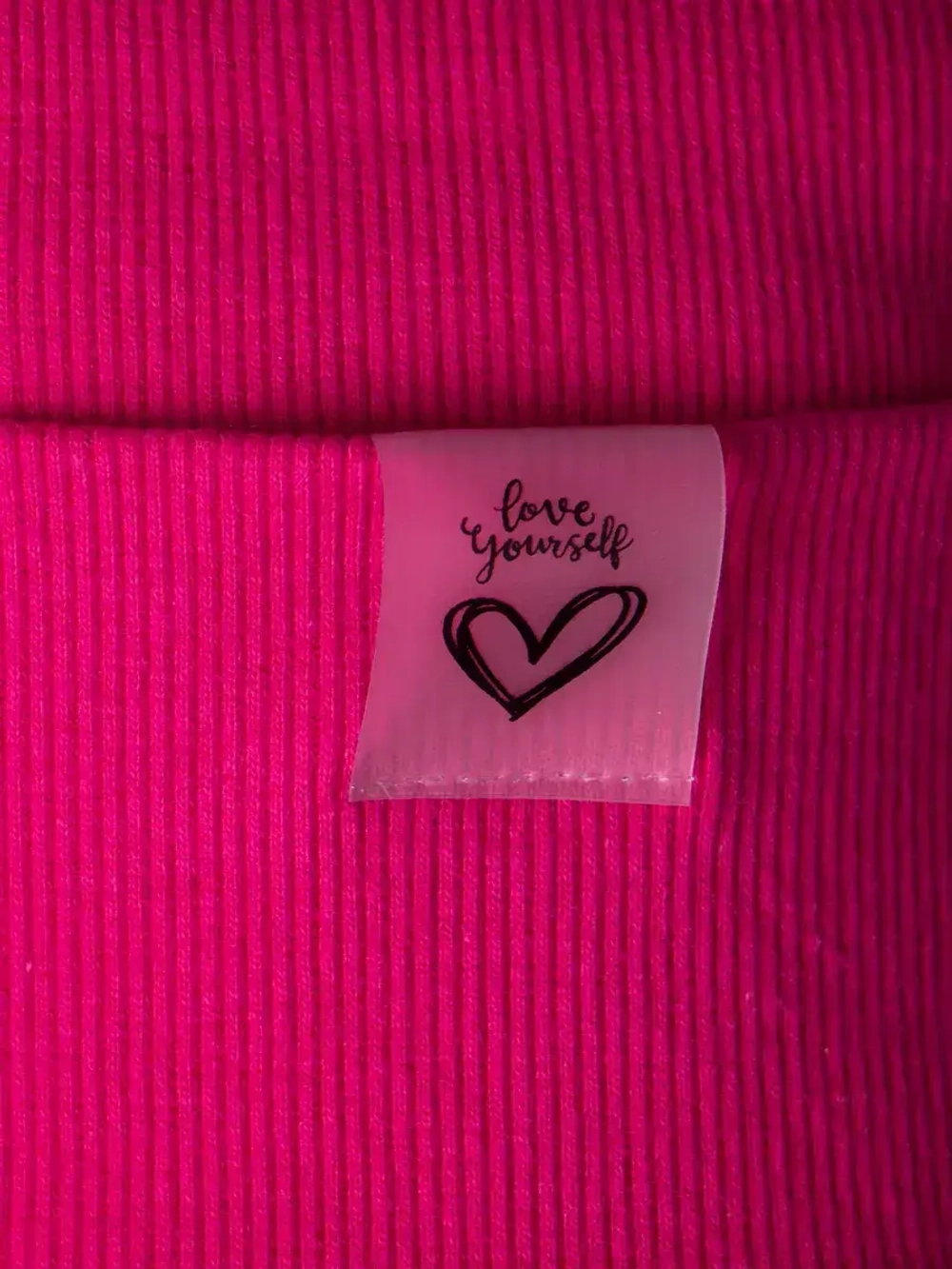 Шапка для девочки на осень