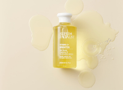 Super Facialist Vitamin C+ Brighten - очищающее масло для снятия макияжа с осветляющим эффектом /   200  ml  / GTIN 5060191557917