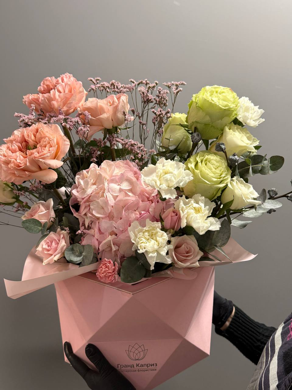 Композиция "Пленительная роза"