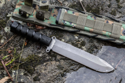 Нож выживания Survivalist Z D2 TacWash Serrated Grey