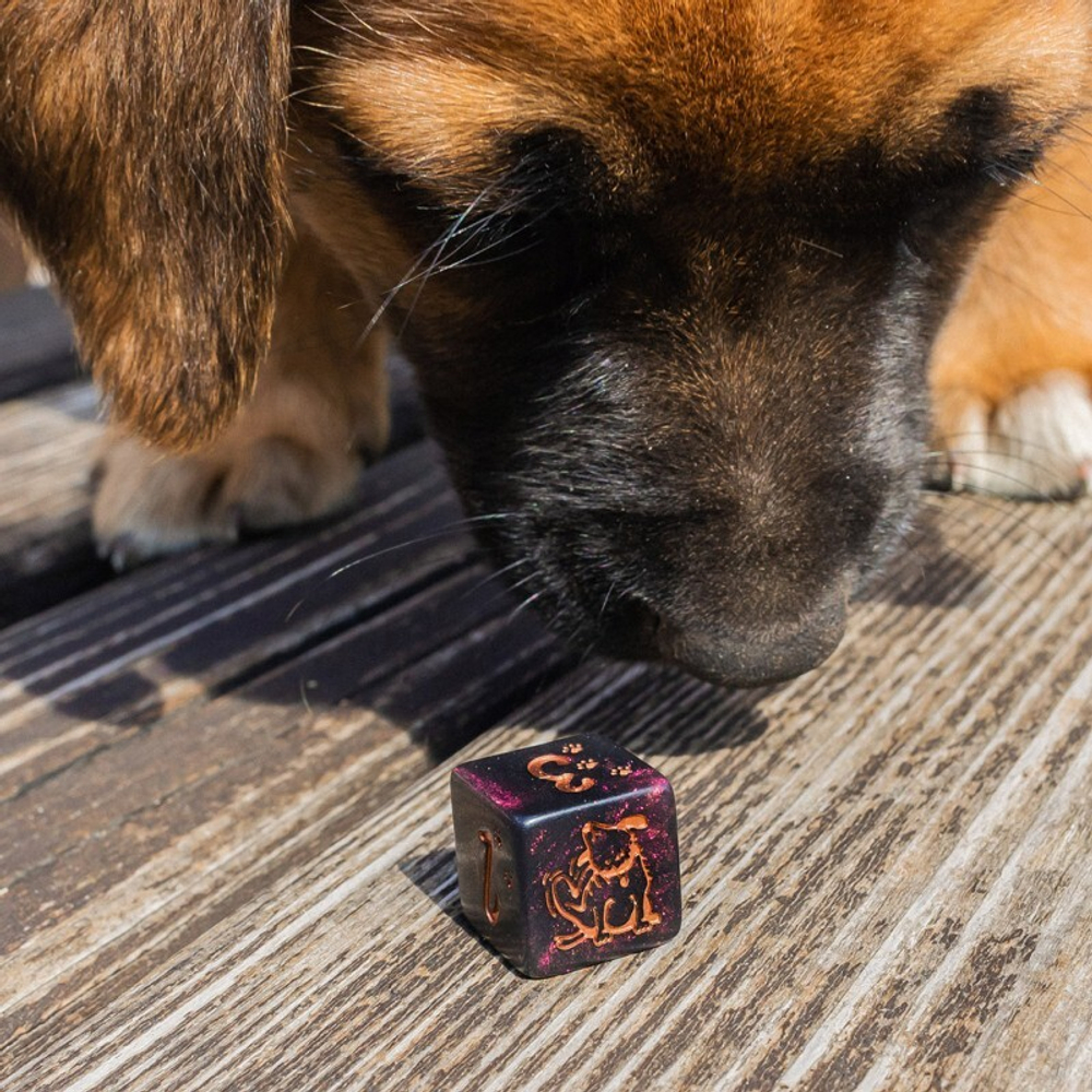 DOGS Dice Set: Luna