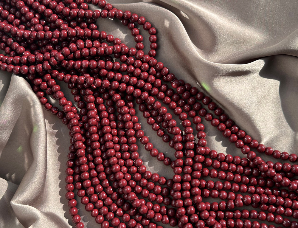 Нить бусин из гематита "Спелая вишня" 6,4мм
