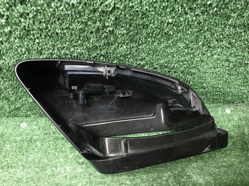 Крышка зеркала левая Mercedes M GLE W166 (11-18)