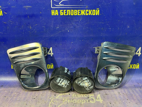 Туманка левая NISSAN SERENA 2010-2013