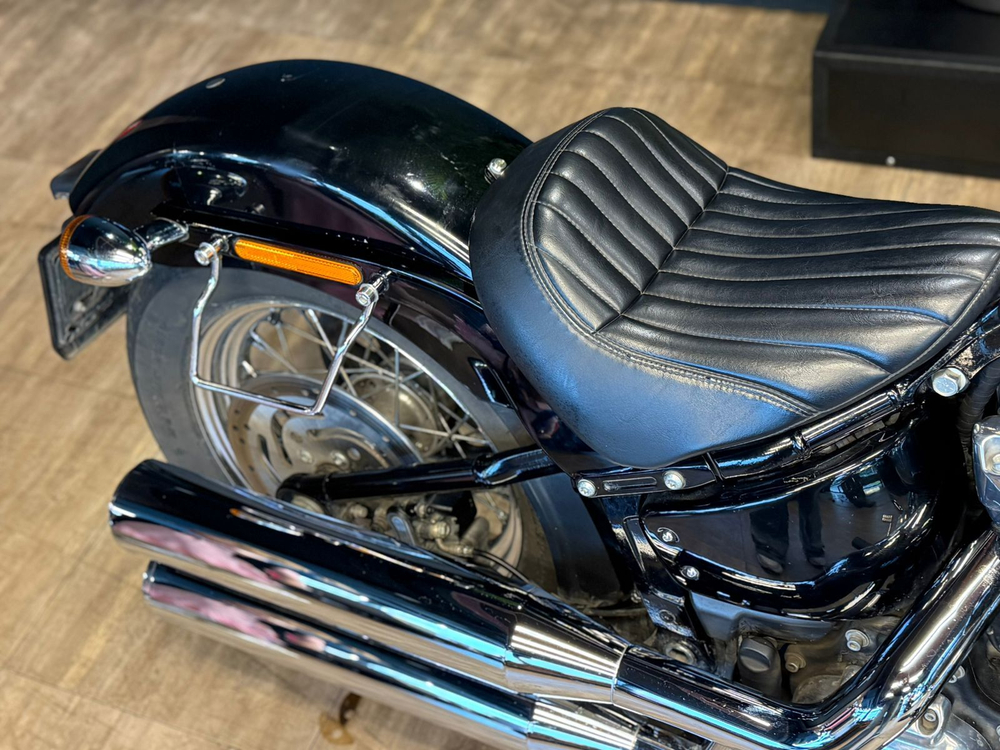 Harley-Davidson Softail Standard