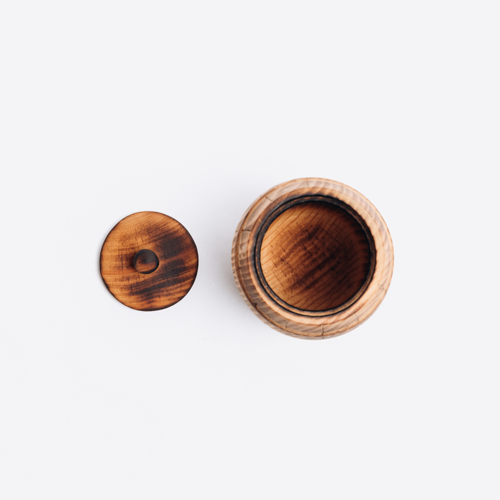 Кубышка (бочонок) для меда, соли, специй, пряностей из древесины кедра. K59