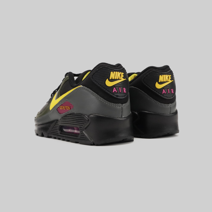 Кроссовки Nike Air Max 90 GTX артикул:DJ9779-001 - купить в магазине Дайс