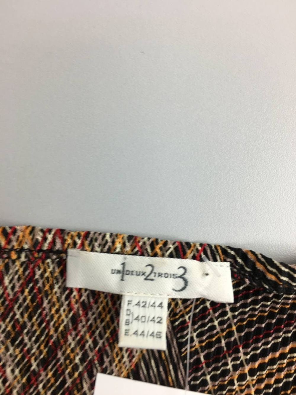 Блузка UN DEUX TROIS абстрактная 46 размер