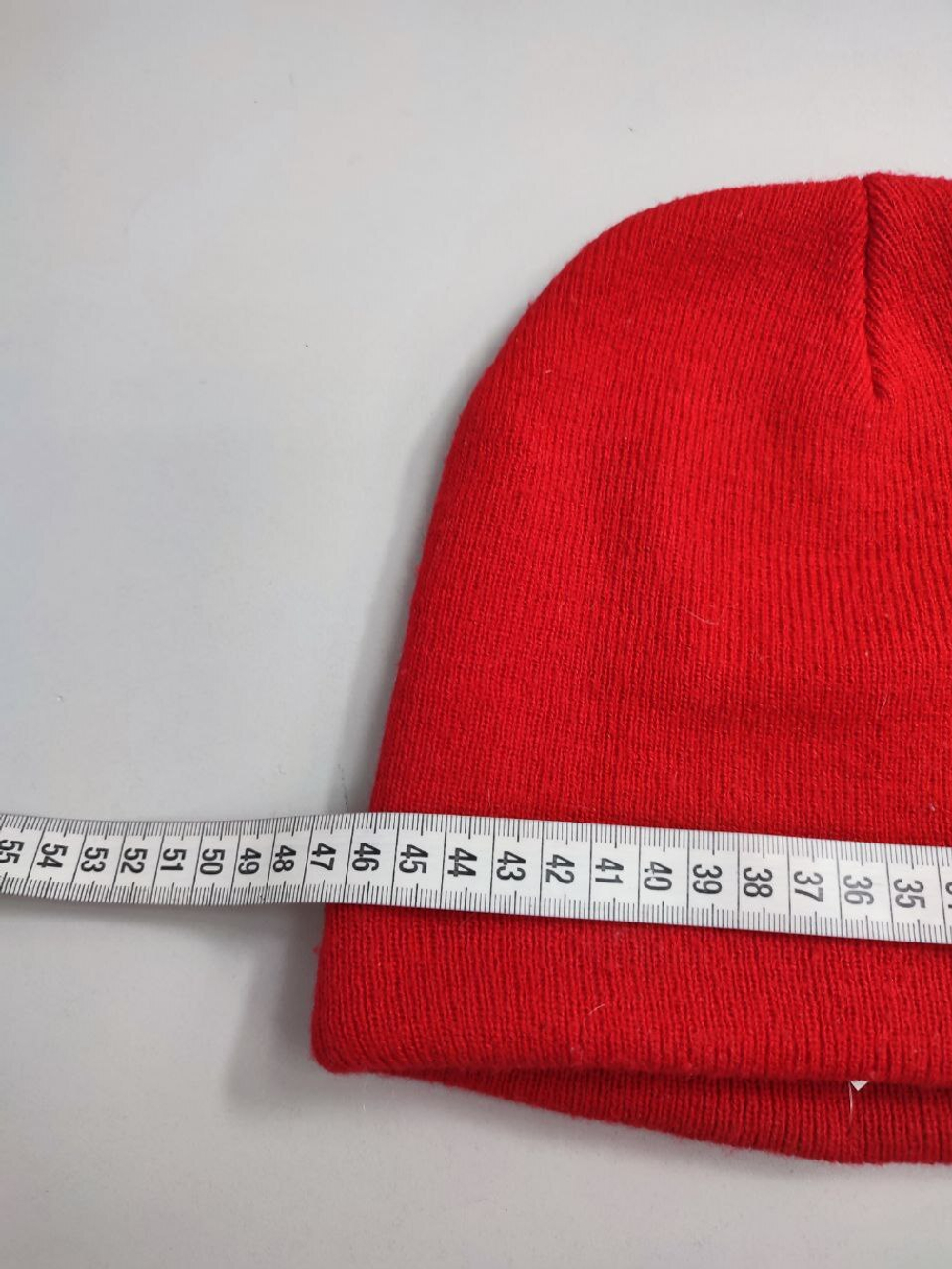 Шапка яркая на 12/14 лет