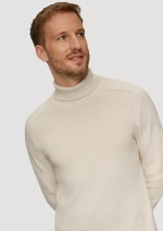 Текстурированная водолазка с деталями шва