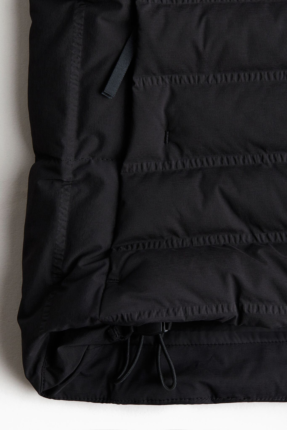 H&M Утепленная куртка ThermoMove, черный