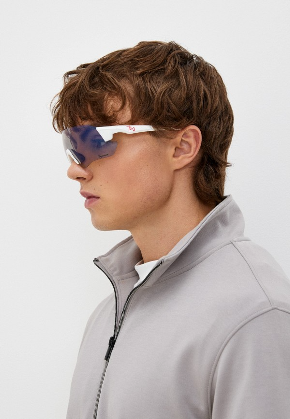 Спортивные очки 720armour Kamikaze+ / Matte White Red Rubber / Photochromic Smoke Light Blue Lens