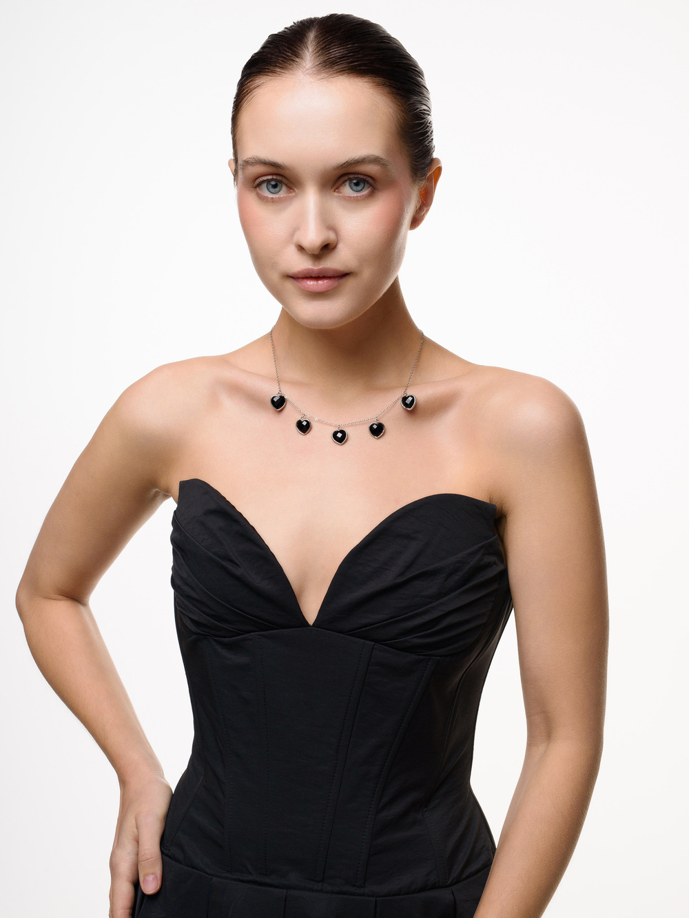 Чокер "Amour" с черным агатом Silver