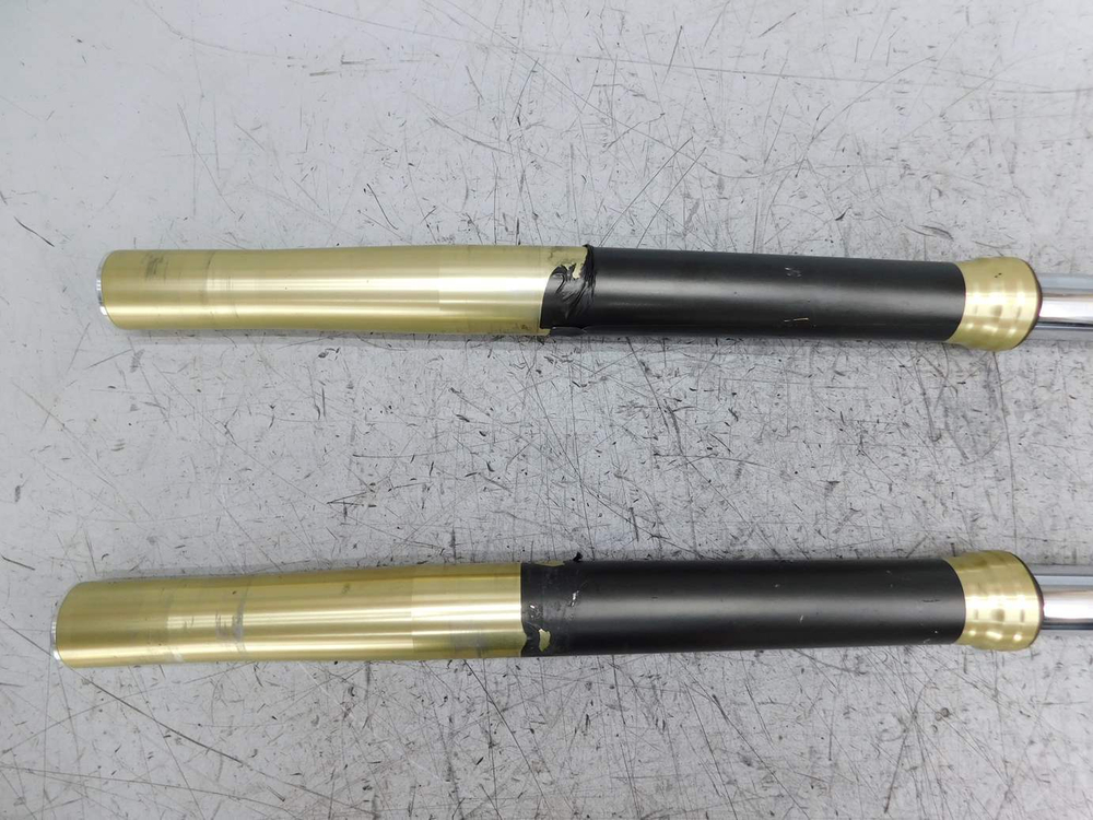 Перья вилки Yamaha Tenere 700(дефект)