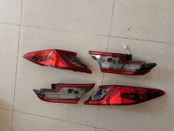 Задние фонари Toyota Camry 9-го поколения 2024, оригинал