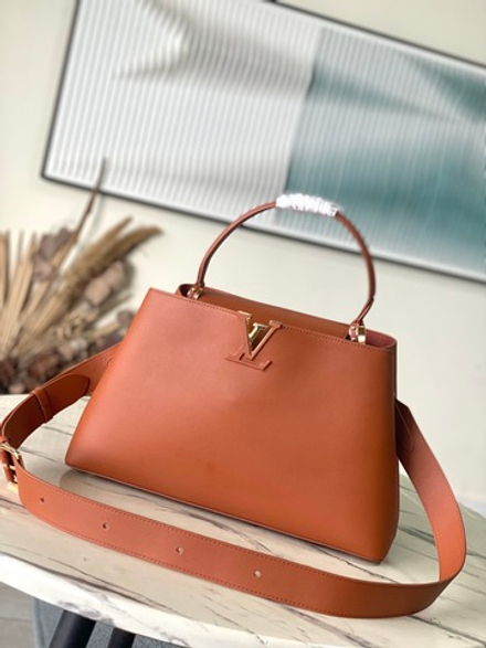 Louis Vuitton Capucines GM Souple