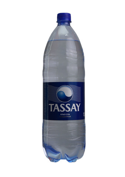 Вода Tassay газированная 1.5 л.