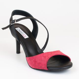 Женская обувь для танцев