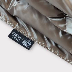 Дорожный плед-пончо пуховый 130х170 German Grass Travel Cape Plaid Milk Chocolate бежевый